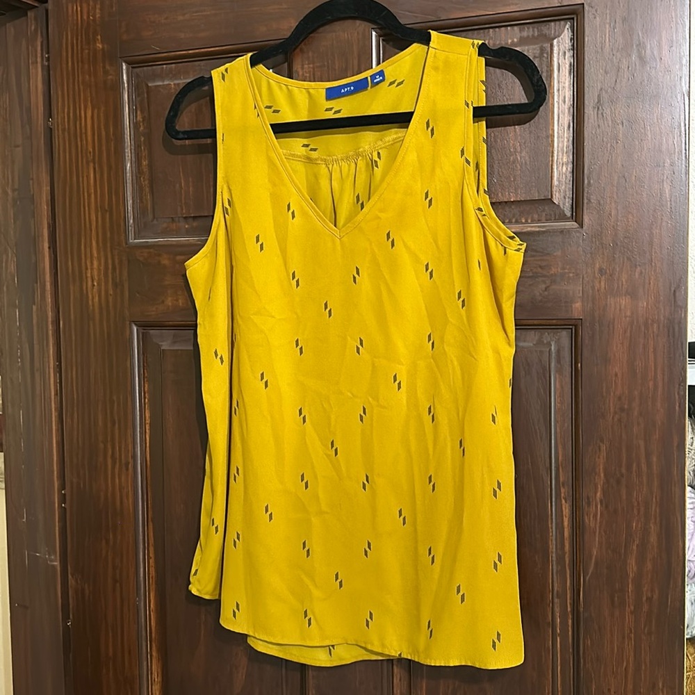 Women’s Mustard Tank Top Blouse
